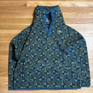 L.L. Bean Men's Jacket - Blue and Olive Geometric Design